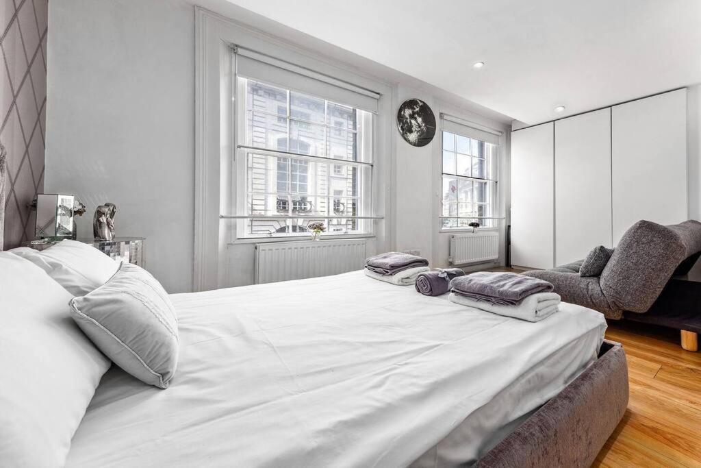 3 Bedroom Apartment In Haymarket Central London Sleep 10 Hy2 외부 사진