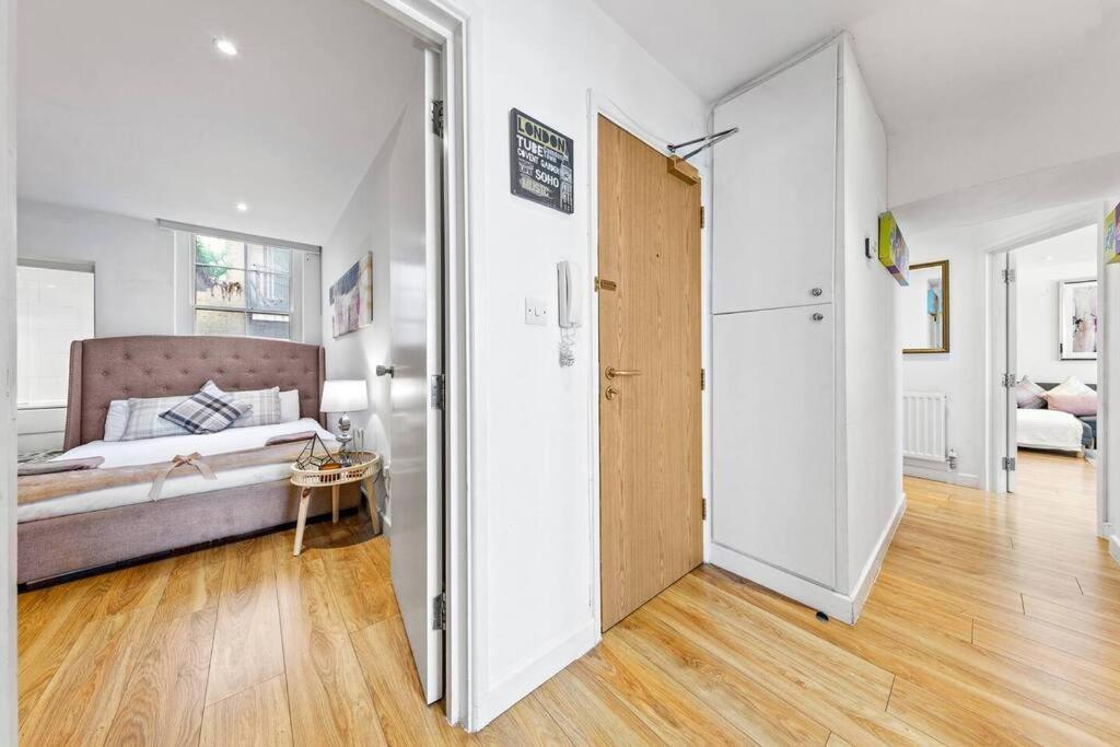 3 Bedroom Apartment In Haymarket Central London Sleep 10 Hy2 외부 사진
