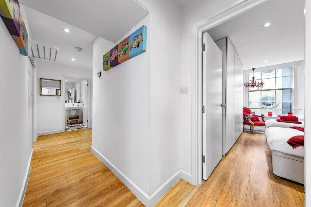 3 Bedroom Apartment In Haymarket Central London Sleep 10 Hy2 외부 사진